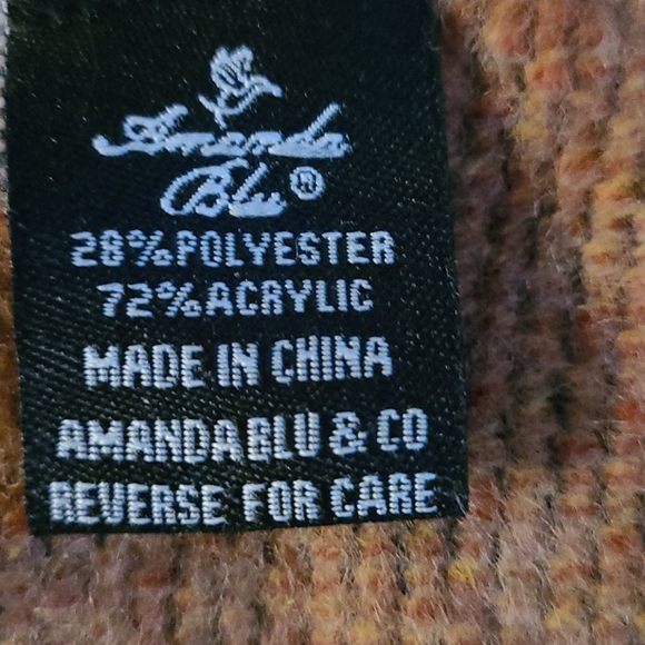 EARTH TONE CAPE NEW WITHOUT TAG. - Picture 7 of 14